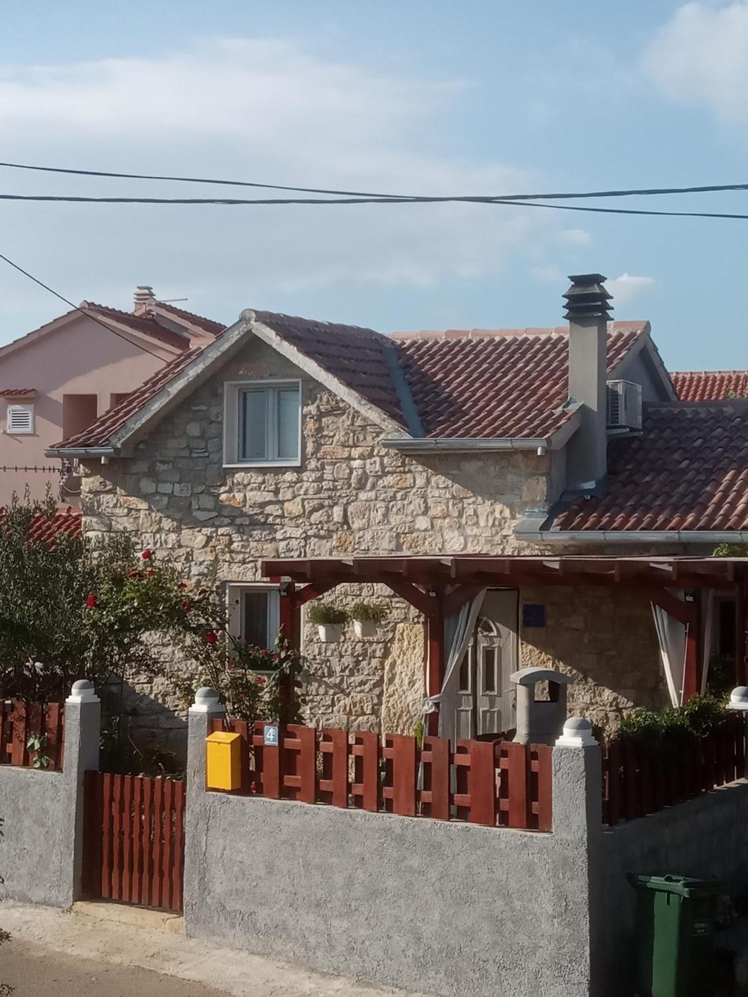 הוילה Slivnica Kuca Za Odmor Delfina מראה חיצוני תמונה